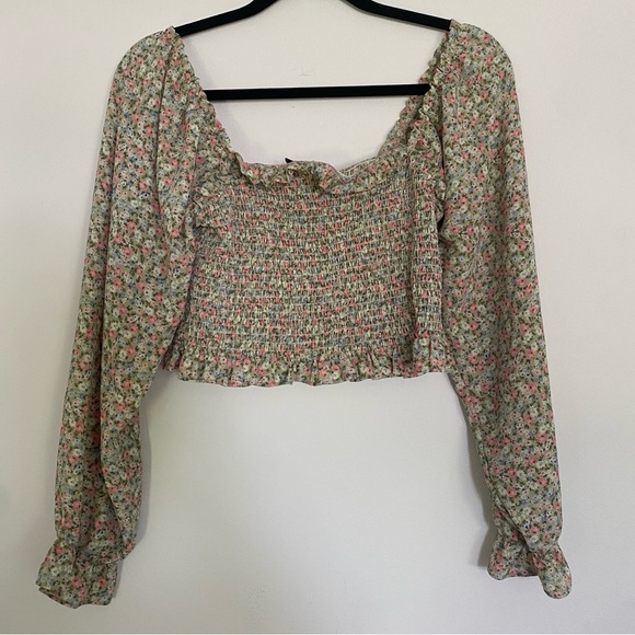 Forever 21 Green And Pink Floral Smocked Blouse - Picture 2 of 5